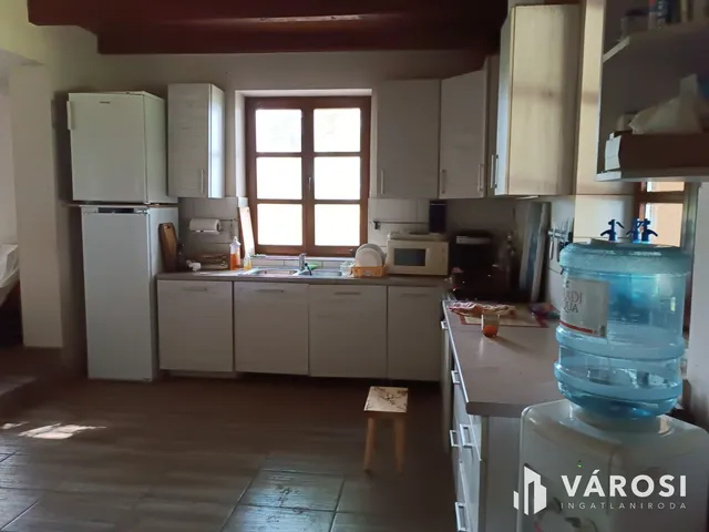 Eladó mezőgazdasági ingatlan Debrecen, Dombos 220 nm