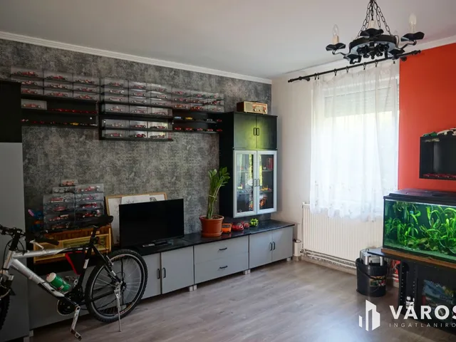 Eladó ház Pusztaszabolcs 89 nm
