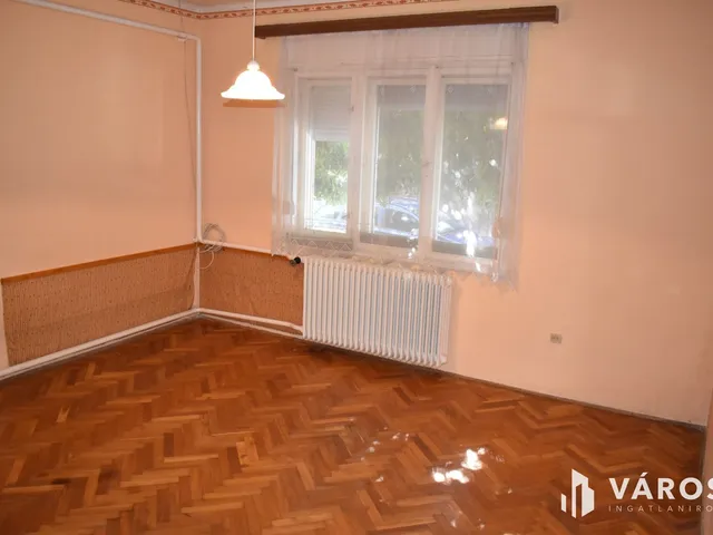 Eladó ház Gyula, Szentpálfalva 107 nm