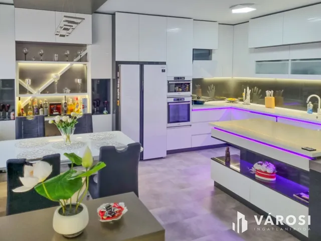 Eladó ház Gyula 281 nm