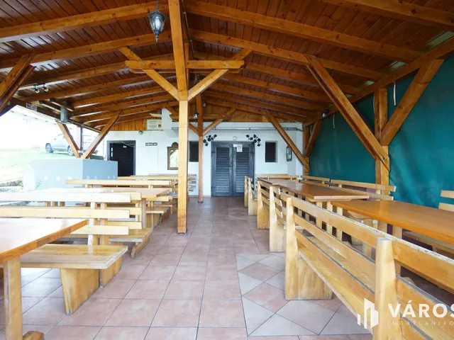 Eladó kereskedelmi és ipari ingatlan Zalakaros 150 nm