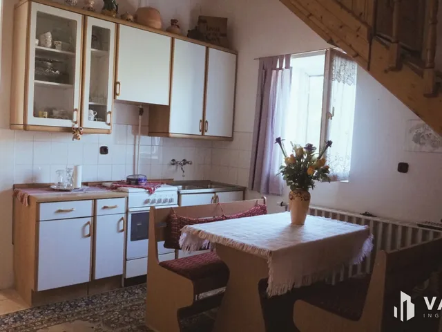 Eladó ház Hódmezővásárhely 240 nm