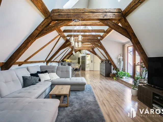 Eladó lakás Győr, Újváros 125 nm