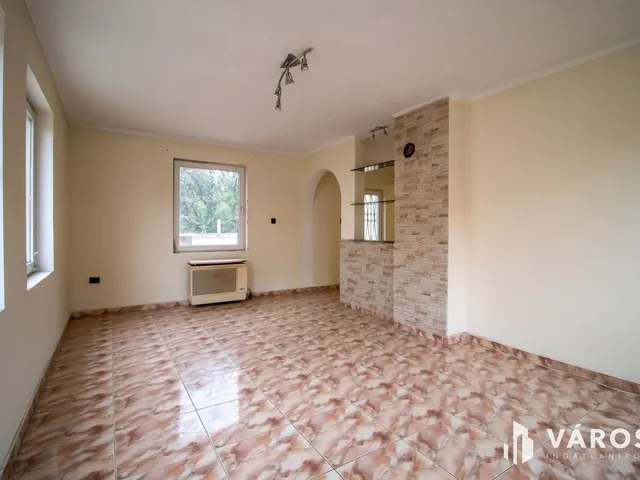 Eladó ház Székesfehérvár, Ráchegy 206 nm