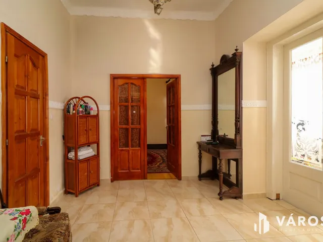 Eladó ház Szarvas 209 nm