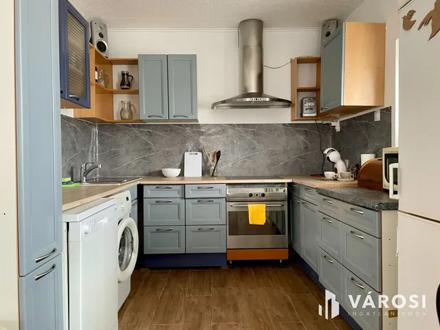 Eladó ház Enying 73 nm