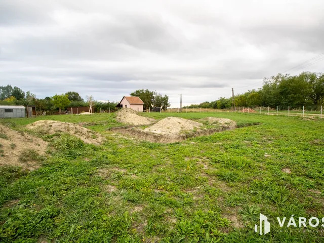 Eladó telek Gyomaendrőd 1800 nm