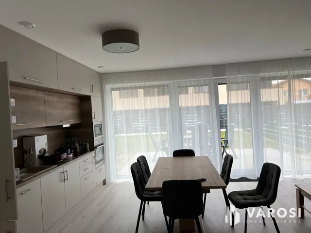 Kiadó ház Debrecen, Kertváros 148 nm