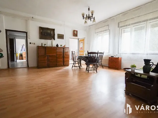 Eladó ház Vecsés 205 nm