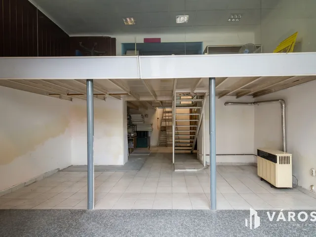 Eladó kereskedelmi és ipari ingatlan Budapest XIII. kerület, Lőportárdűlő 43 nm