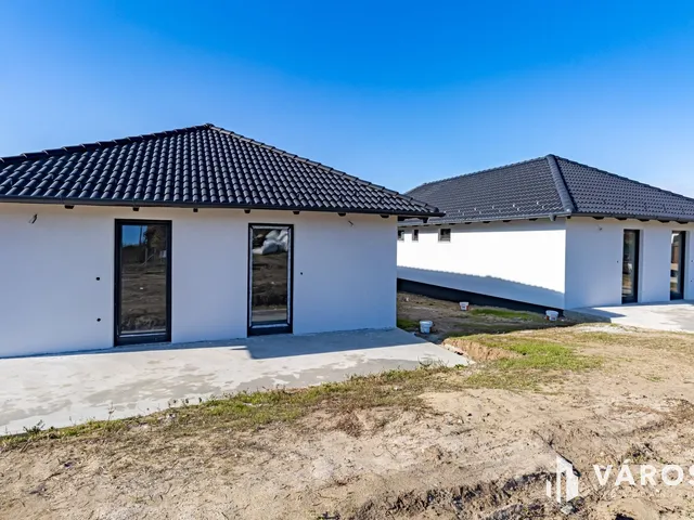 Eladó ház Hatvan 150 nm