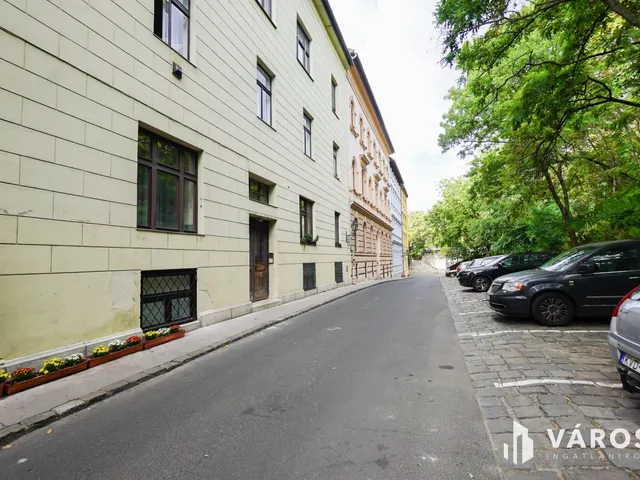 Eladó lakás Budapest I. kerület 51 nm