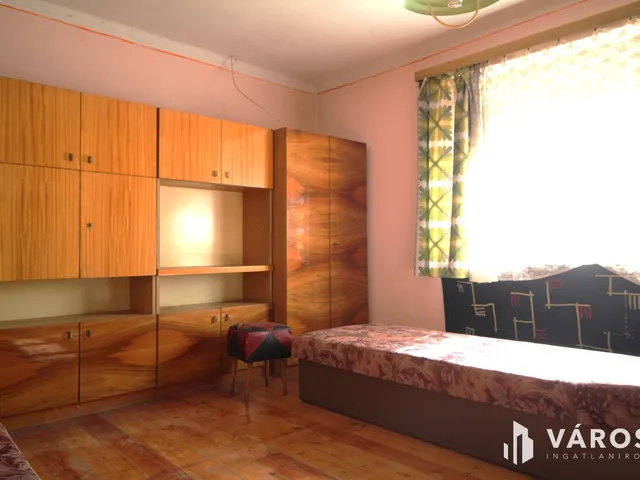 Eladó ház Vizslás 45 nm