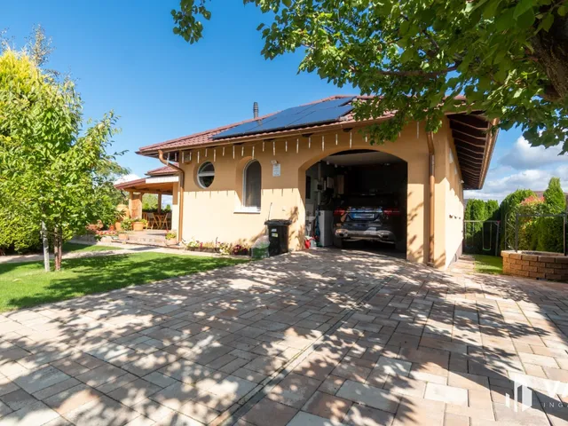 Eladó ház Siófok, Sóstó 150 nm