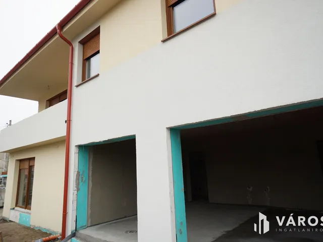 Eladó ház Gyál 122 nm