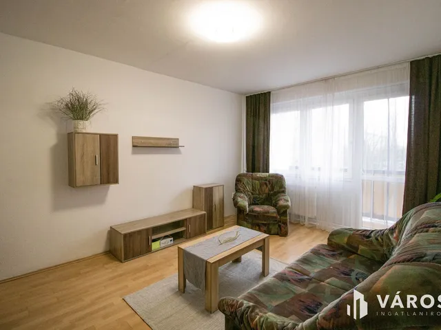 Eladó lakás Győr, Adyváros 50 nm