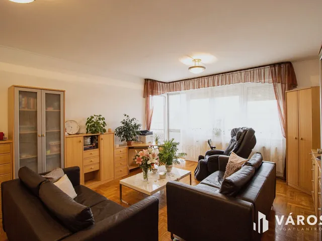 Eladó lakás Győr, Belváros 75 nm