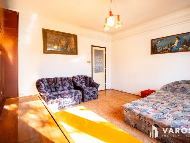 Eladó ház Békés 96 nm