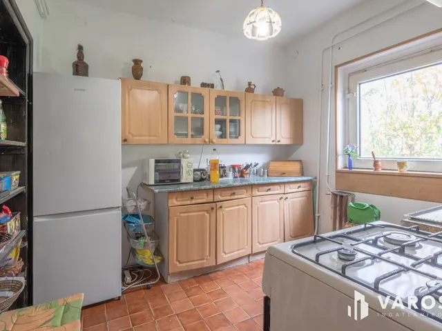 Eladó lakás Szeged, Kiskundorozsma 76 nm