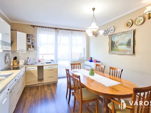 Eladó ház Békéscsaba, Belváros 150 nm