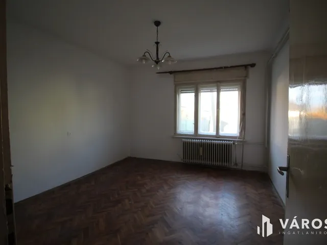 Eladó ház Vát 90 nm