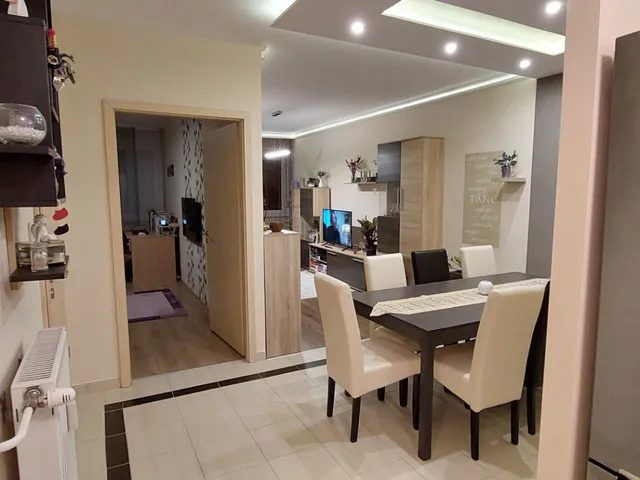 Eladó lakás Debrecen, Vargakert 61 nm