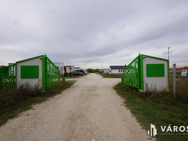 Eladó telek Kajászó 800 nm