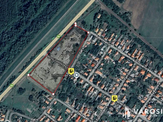 Eladó kereskedelmi és ipari ingatlan Kunszentmárton 60 nm