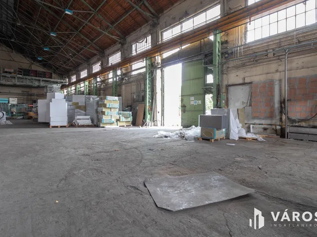 Eladó kereskedelmi és ipari ingatlan Budapest XXI. kerület, Gyártelep 3018 nm