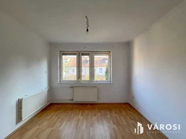 Eladó lakás Békéscsaba 70 nm