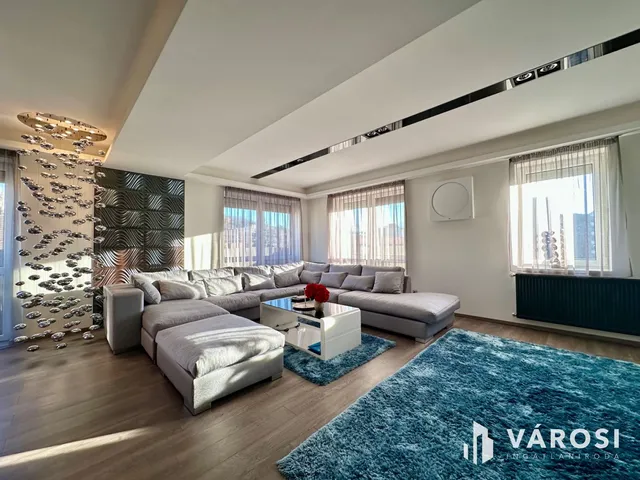 Eladó lakás Salgótarján 124 nm