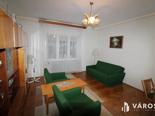 Eladó ház Gyula, Magyarváros 120 nm