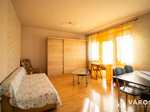 Kiadó lakás Békéscsaba, Belváros 32 nm