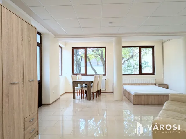 Eladó üdülő és hétvégi ház Gyula 260 nm