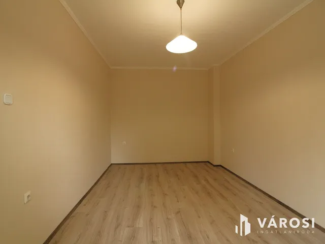 Eladó lakás Nagykanizsa, Belváros 30 nm