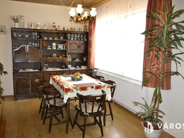 Eladó ház Herend 120 nm