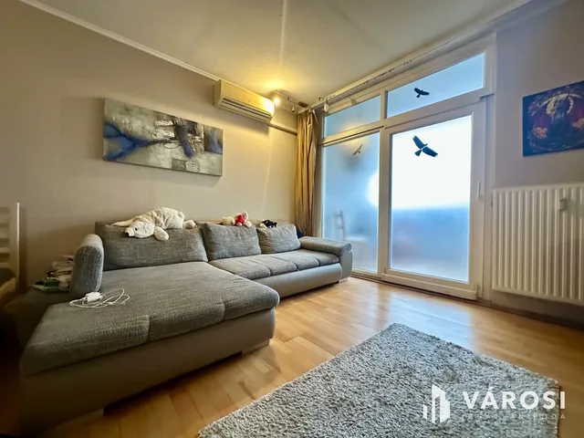 Eladó lakás Budapest XV. kerület 72 nm