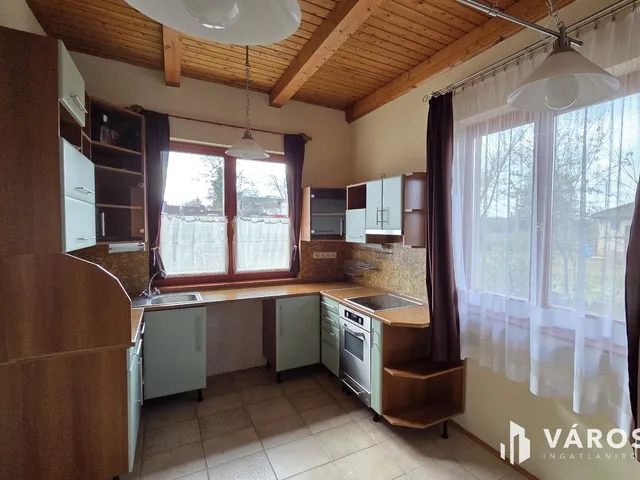 Eladó ház Hajdúsámson 88 nm