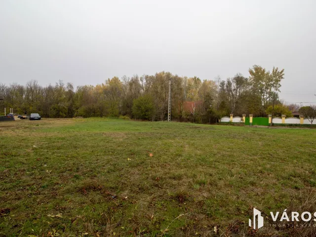 Eladó telek Szeged, Szőreg 1300 nm