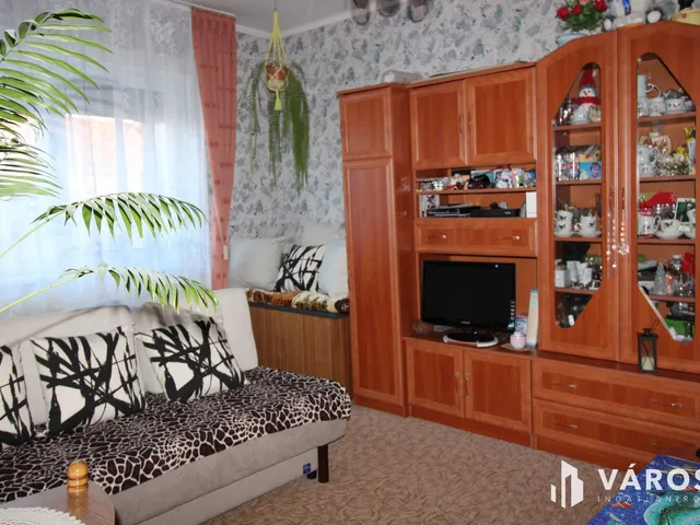 Eladó lakás Zirc 57 nm