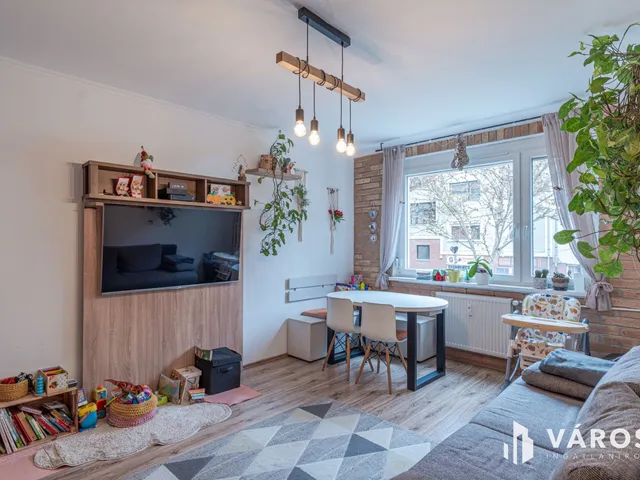 Eladó lakás Szeged, Rókus 72 nm