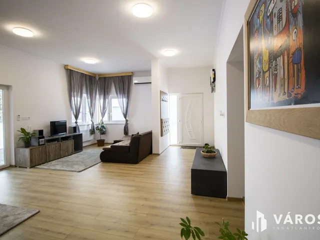 Eladó ház Békéscsaba, Mezőmegyer 90 nm