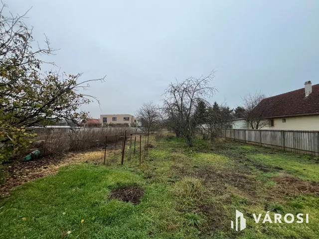 Eladó telek Debrecen 1677 nm