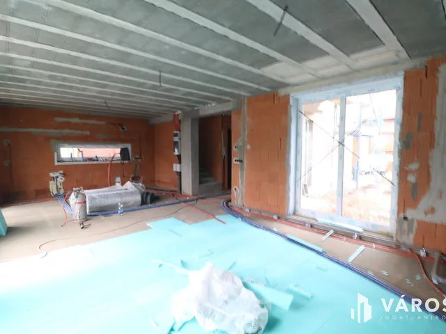 Eladó ház Szeged, Szőreg 151 nm