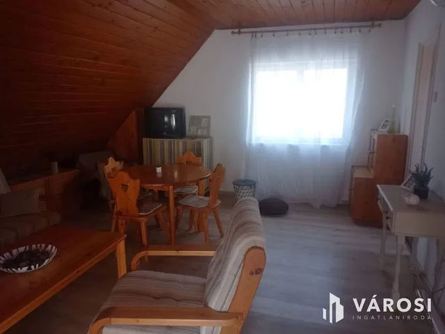 Eladó üdülő és hétvégi ház Siófok, Sóstó 100 nm