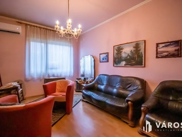 Eladó ház Székesfehérvár, Alsóváros 110 nm