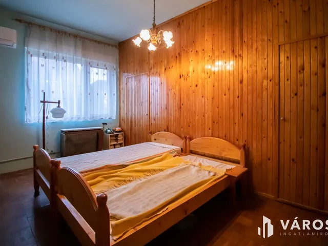 Eladó ház Székesfehérvár, Alsóváros 110 nm