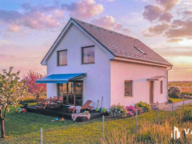 Eladó ház Szeged, Subasa 140 nm