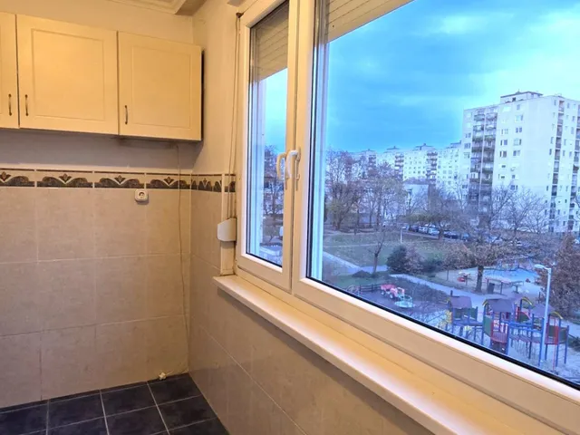 Eladó lakás Debrecen, Vénkert 71 nm