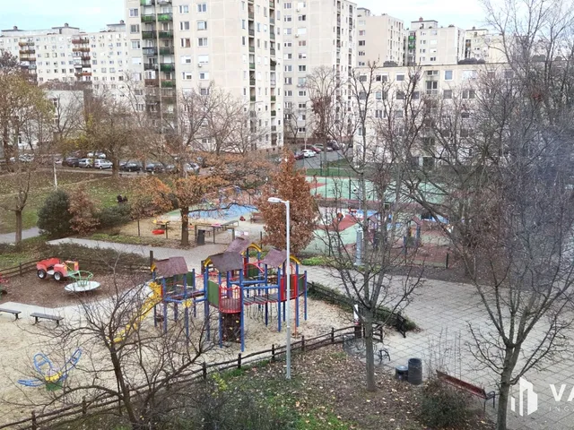 Eladó lakás Debrecen, Vénkert 71 nm